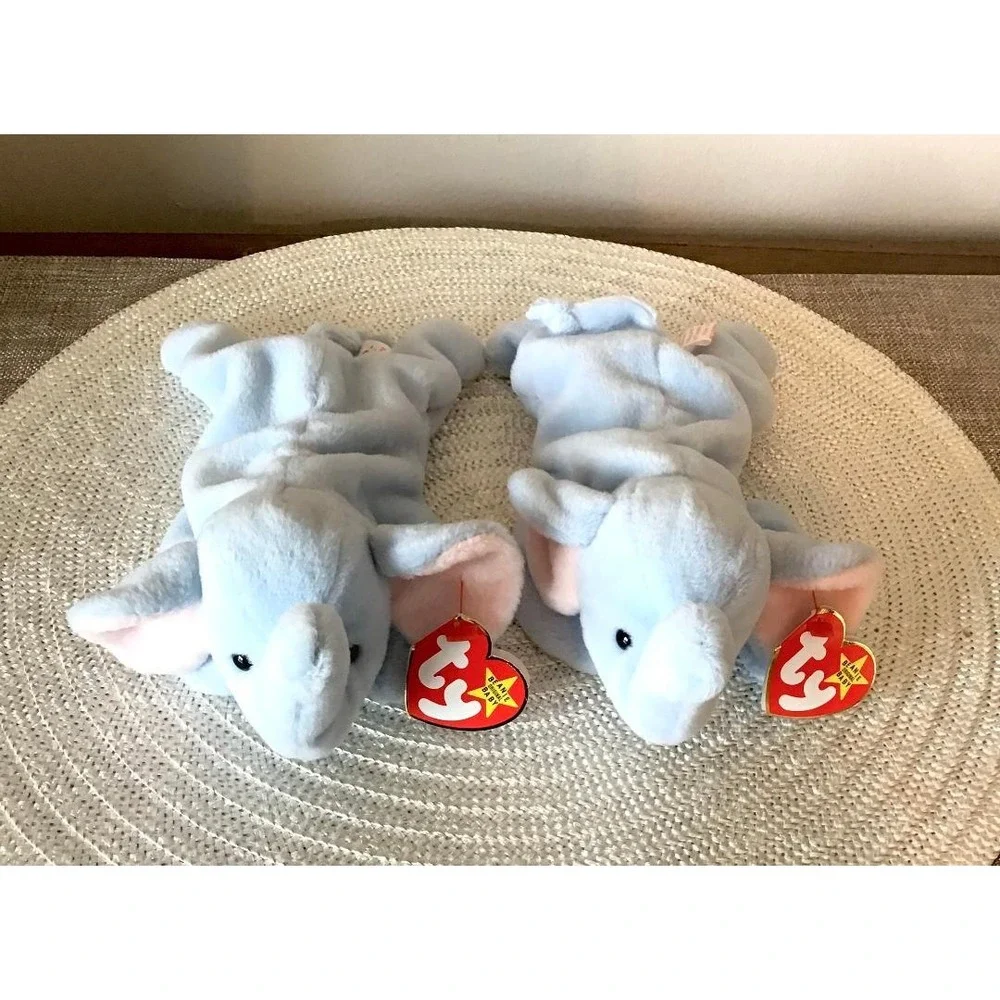 Ty Beanie Babies 2 Peanut the Elephant Light Blue Plush Vintage 1995 Collectible